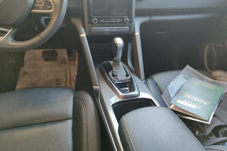 Used Renault Koleos 2017 2.0L Two-Wheel-Drive Leading Edition