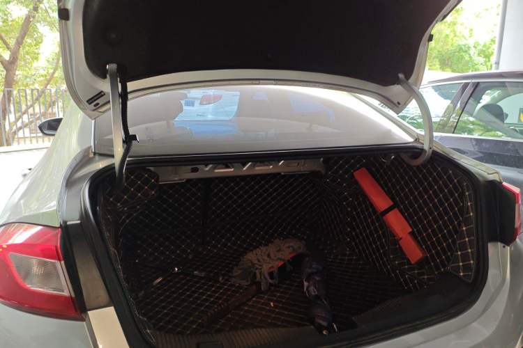 Used Chevrolet Cruze 2018 Redline 330T Dual-Clutch Flagship Edition