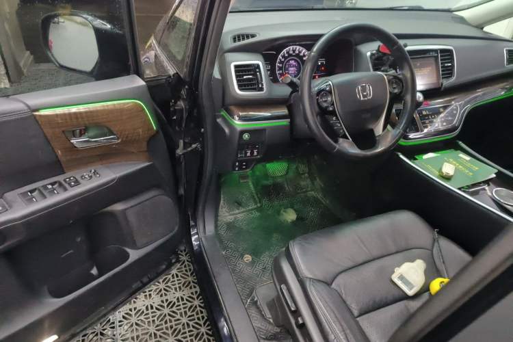 Used Honda Odyssey 2017 2.4L Smart Edition Driver Seat