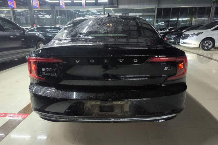 Used Volvo S90 2024 B5 Zhiyi Luxury Edition