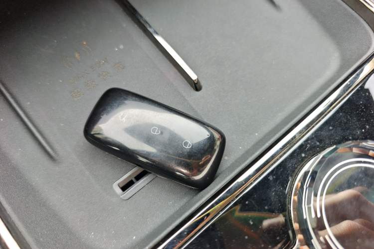 Used Geely Galaxy 8 2025 130km EM-P Starship Edition
