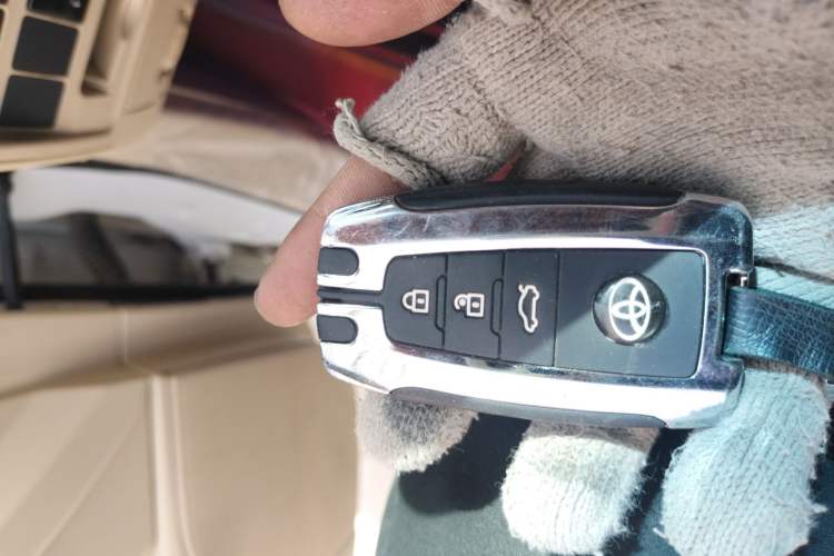 Used Toyota Land Cruiser 