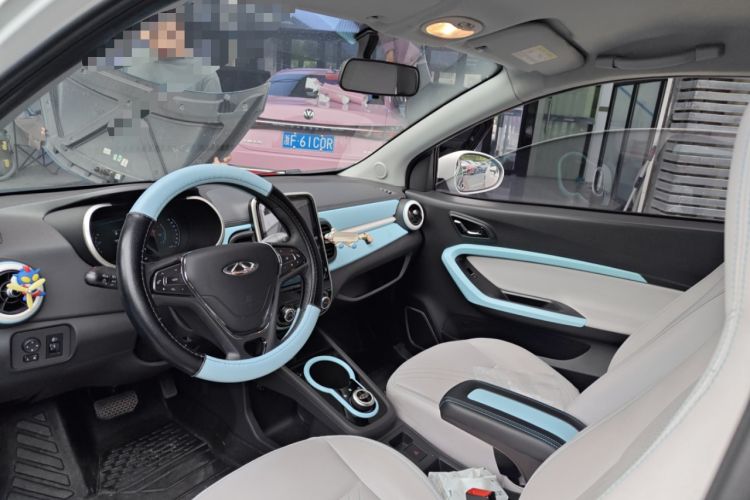 Used Chery QQ Little Ant 2021 200 000-Yuan Ant Fan Edition Talent Version Lithium Iron Phosphate 301 km Headliner