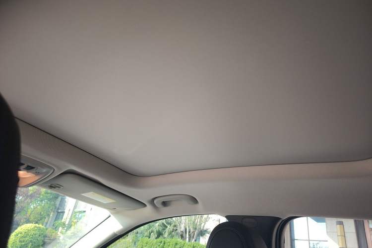 Used Buick Encore GX 2020 20T CVT Two-Wheel Drive Luxury Version Headliner