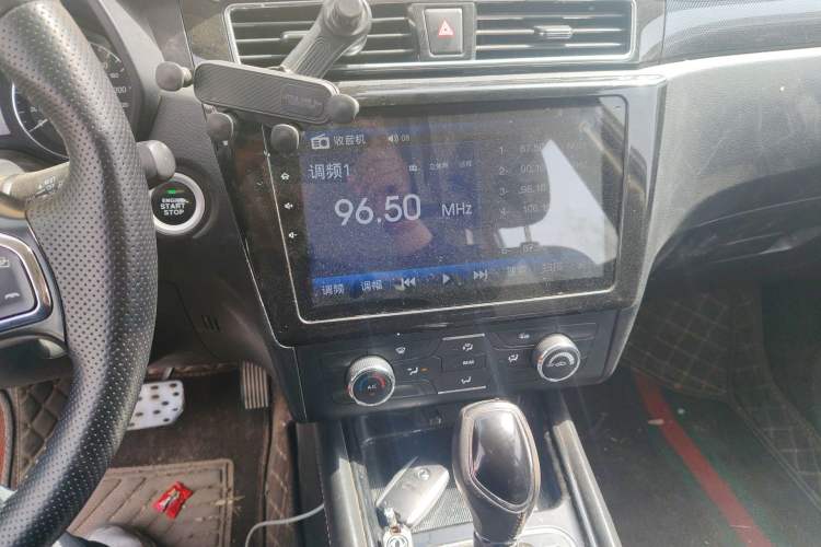 Used Dongfeng Fengon 580 2017 1.5T CVT Luxury Model