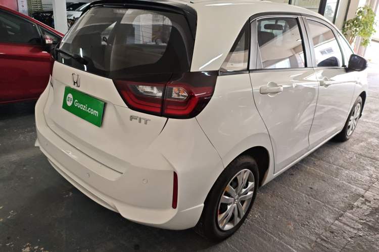 Used Honda Fit 2021 1.5L CVT Trend Edition Rear Right 45 Deg