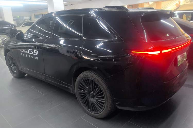 Used XPeng G9 2025 625 Long-Range Max Rear Left 45 Deg