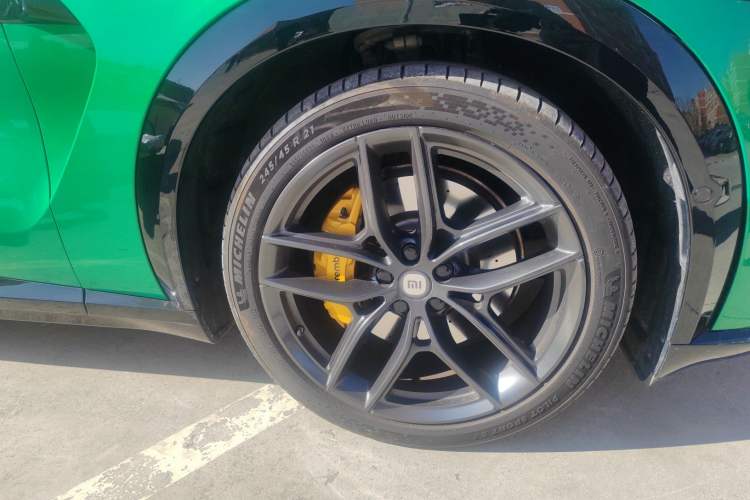 Used Xiaomi Auto YU7 2025 Ultra-Long Range High-Performance All-Wheel-Drive Max Edition
