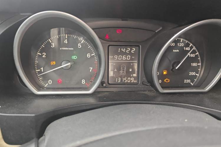 Used Zotye T600 2015 Family Edition 2.0T Manual Elite Version