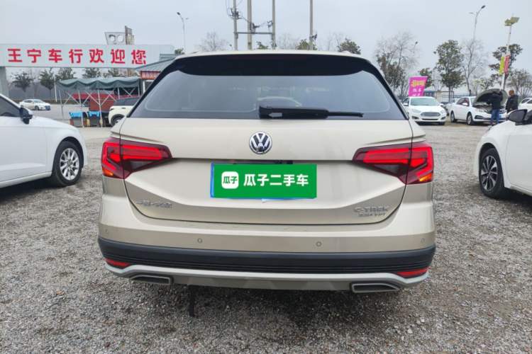 Used Volkswagen C-TREK 2018 230TSI DSG Luxury Version Rear