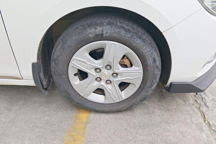 Used Chevrolet Cavalier 2018 320 Automatic Enjoyment Sunroof Edition