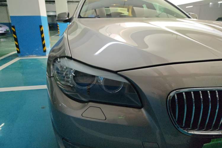 Used BMW 5 Series 2013 525Li Leading Model Right Front Headlight