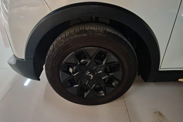 Used Wuling Hongguang MINIEV 2022 GAMEBOY 300km Enthusiast Model with Lithium Iron Phosphate