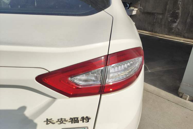 Used Ford Mondeo 2013 2.0L GTDi 200 Fashion Edition
