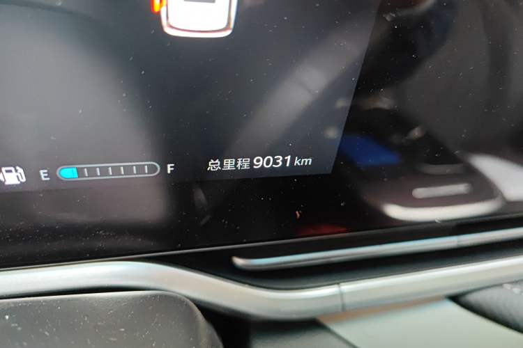 Used SAIC MAXUS G90 2022 2.0T Xingyun Six-Seater Version