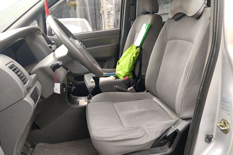 Used Dongfeng Shuaike 2011 1.6L Manual Commercial 5-Seater