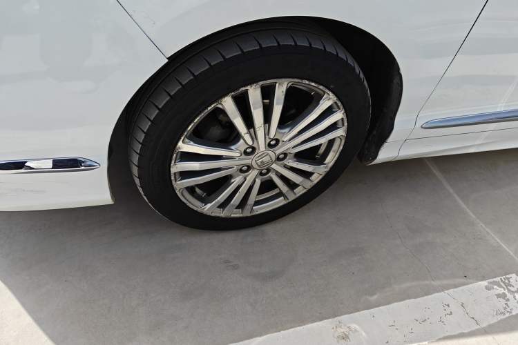 Used Honda Elysion 2016 2.4L Luxury Edition Left Front Wheel Hub