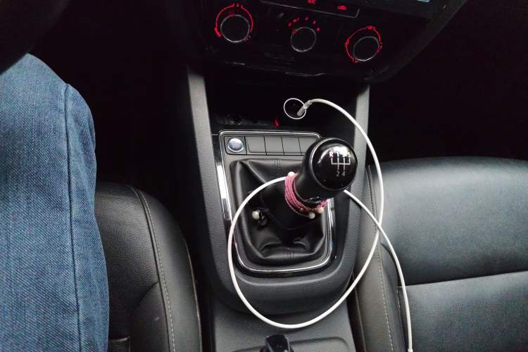 Used Volkswagen Sagitar 2018 1.6L Manual Comfort Model