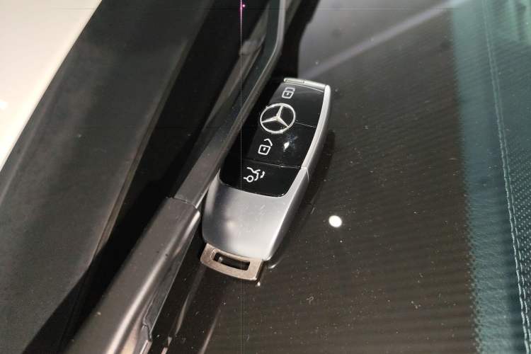 Used Mercedes-Benz E-Class 2018 E 300 Coupe
