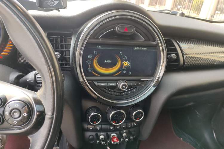 Used MINI MINI 2015 2.0T COOPER S Five-Door Edition