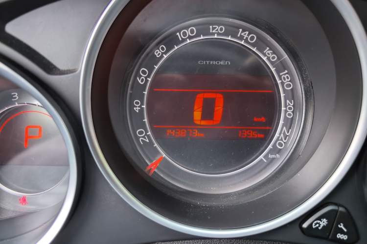 Used Citroen C4L 2014 1.8L Intelligent Drive Automatic Dynamic Model Instrument Cluster
