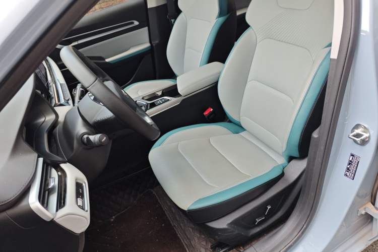 Used Geely Auto Emgrand 2023 4th Generation Champion Edition 1.5L CVT Flagship Model Left Front Seat