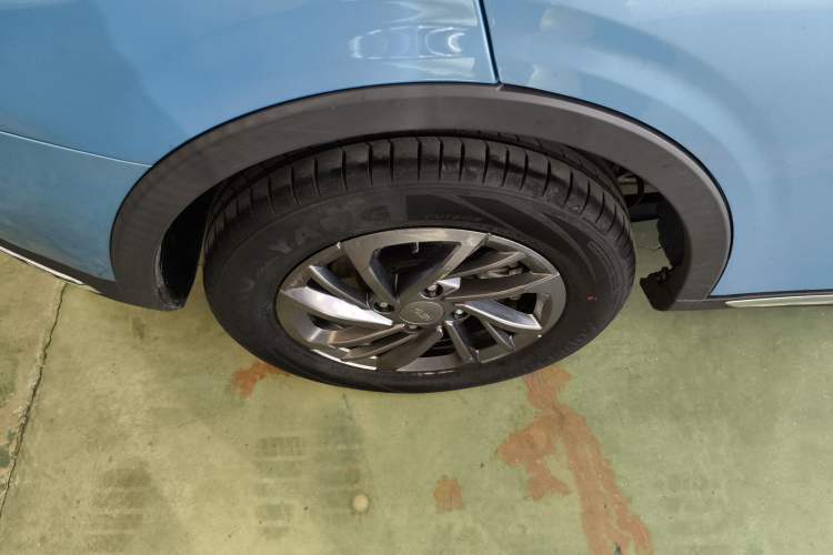 Used NETA V 2022 Chao 300 Lite Lithium Iron Phosphate