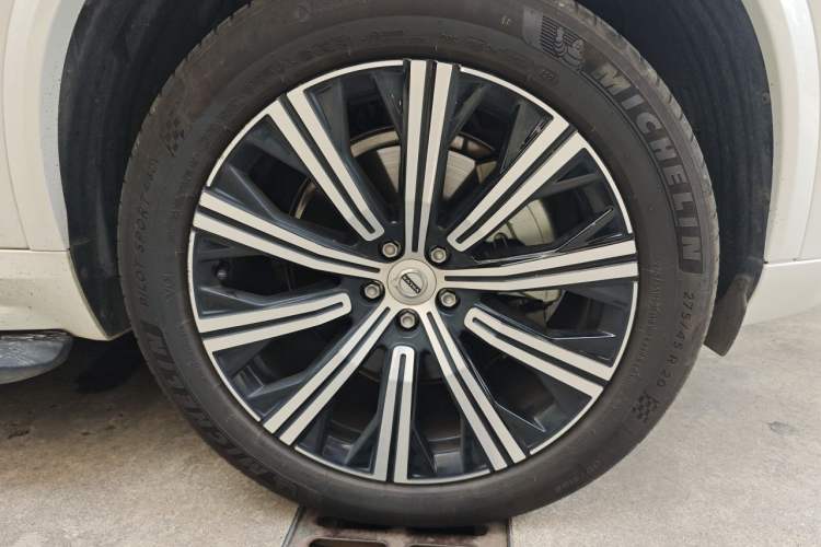 Used Volvo XC90 2024 B6 Zhiyi Luxury 7-Seater