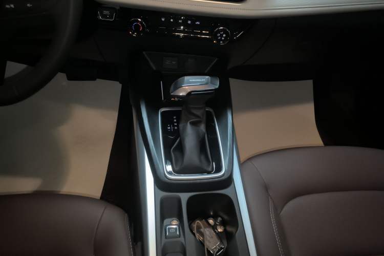 Used Chevrolet Monza 2024 1.5L Dual-Clutch Enjoyment Edition
