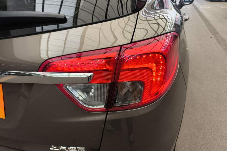 Used Buick Envision 2017 28T Four-Wheel Drive Elite Model