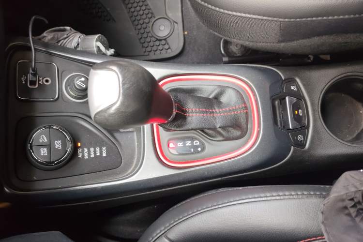 Used Jeep Compass 2017 200TS Automatic High-Performance All-Wheel Drive Edition