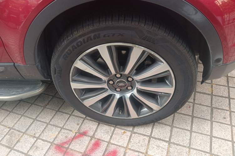 Used Land Rover Range Rover Evoque 2018 240 PS SE Smart Brilliance Edition
