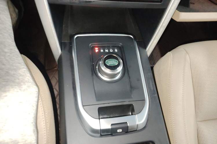 Used Land Rover Discovery Sport 2017 2.0T HSE
