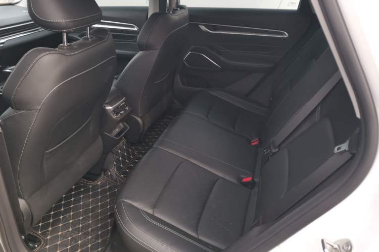 Used Geely Auto Emgrand 2022 4th Generation 1.5L CVT Luxury Model Left Rear Seat