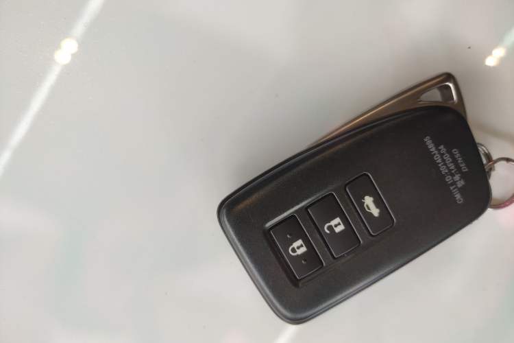 Used Lexus IS 2015 200t F SPORT
