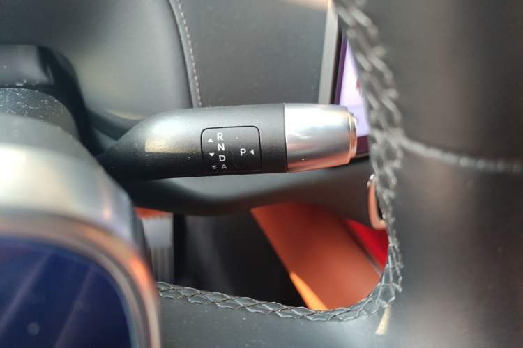 Used Li Auto L8 2023 Max model
