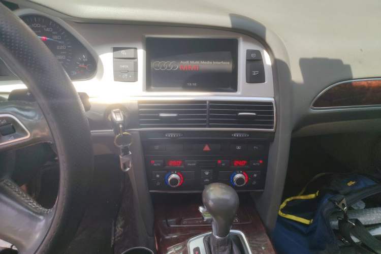 Used Audi A6L 2011 2.0 TFSI Automatic Standard Edition

