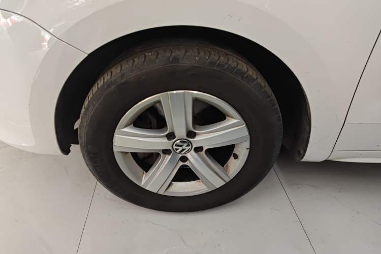 Used Volkswagen Sharan 2013 1.8TSI Comfort Model
