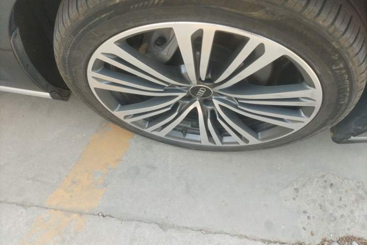 Used Audi A8 2023 A8L 50 TFSI quattro Prestige Edition
