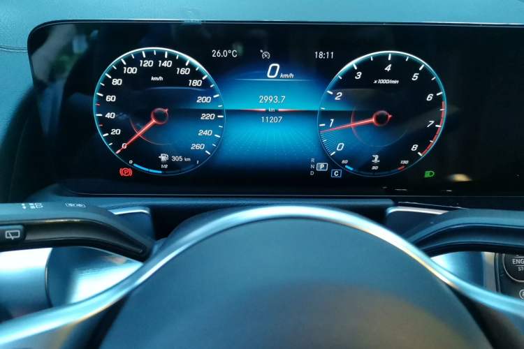 Used Mercedes-Benz GLB 2021 GLB 180 Dynamic Edition Instrument Cluster