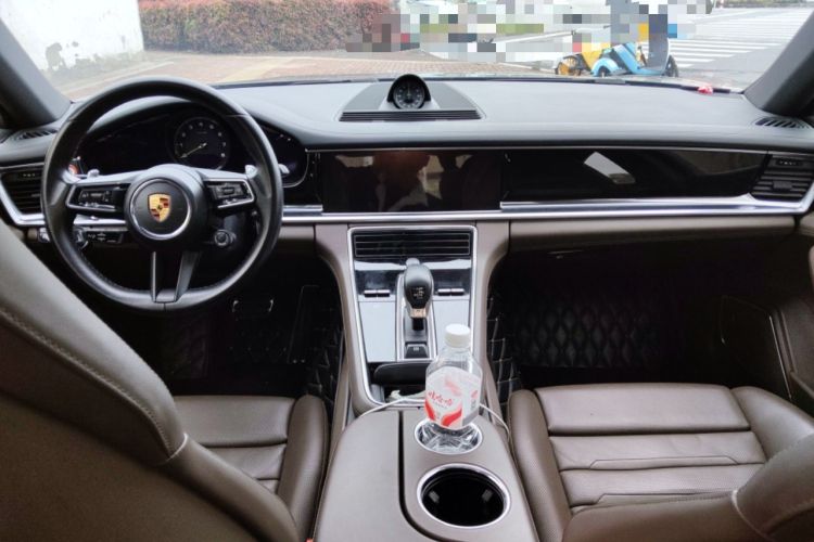 Used Porsche Panamera 2021 Panamera 4 E-Hybrid 2.9T Center Console