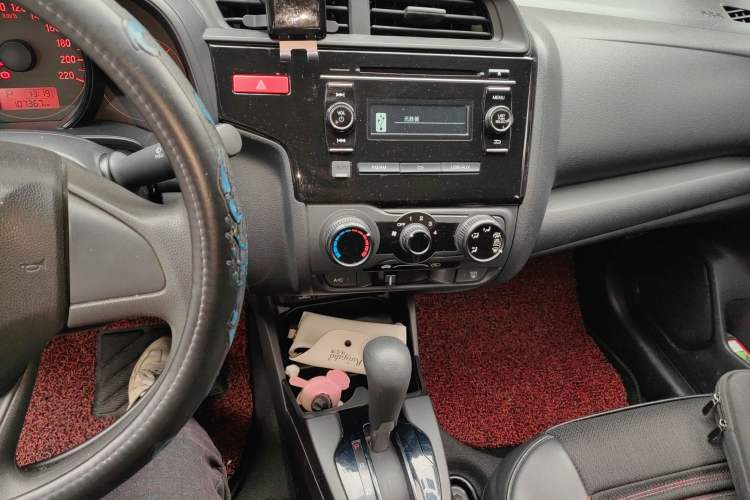 Used Honda Fit 2014 1.5L LX CVT Comfort Model