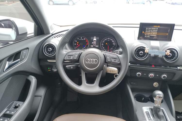 Used Audi A3 2020 Restyled Limousine 35 TFSI Ambition Version China VI