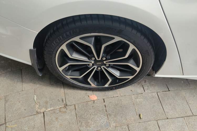 Used Ford Focus 2021 Sedan EcoBoost 180 Automatic ST Line