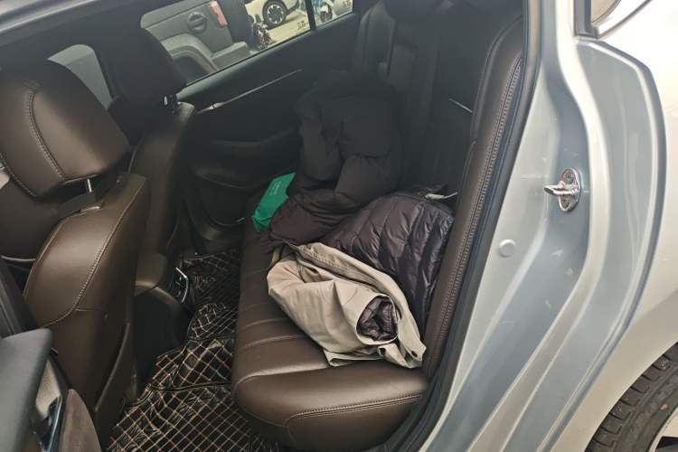 Used Mazda Atenza 2020 2.5L Sky Blue Prestige Edition Left Rear Seat