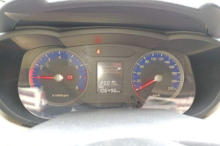 Used Venucia R50 2015 1.6L Manual Fashion Edition Instrument Cluster