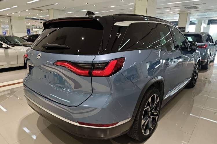 Used Nio ES8 2020 415 km Signature Edition 6-Seater Version Rear Right 45 Deg