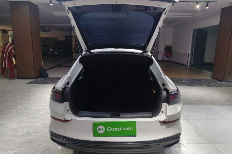 Used Volkswagen Lamando 2022 Lingdu L 280TSI DSG Spicy Edition Trunk