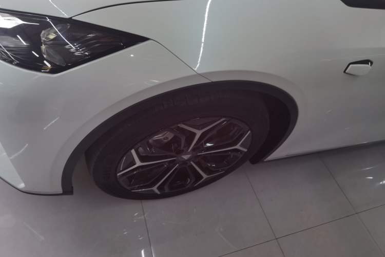 Used Deepal SL03 2023 200Max Range-Extended Version Left Front Wheel Hub