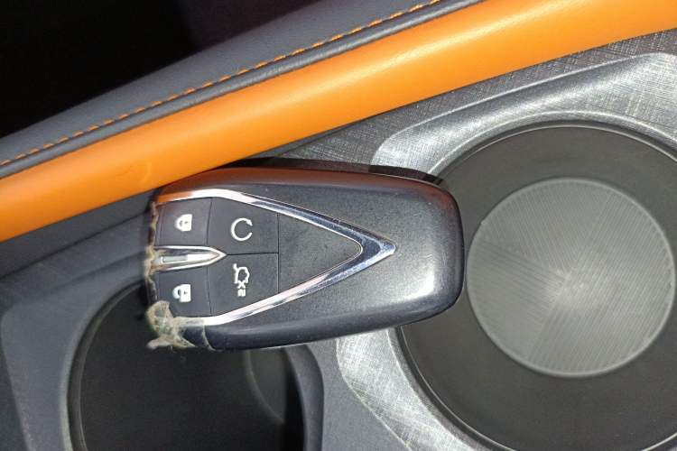 Used CHANGAN UNI-V 2023 1.5T Sport Edition
